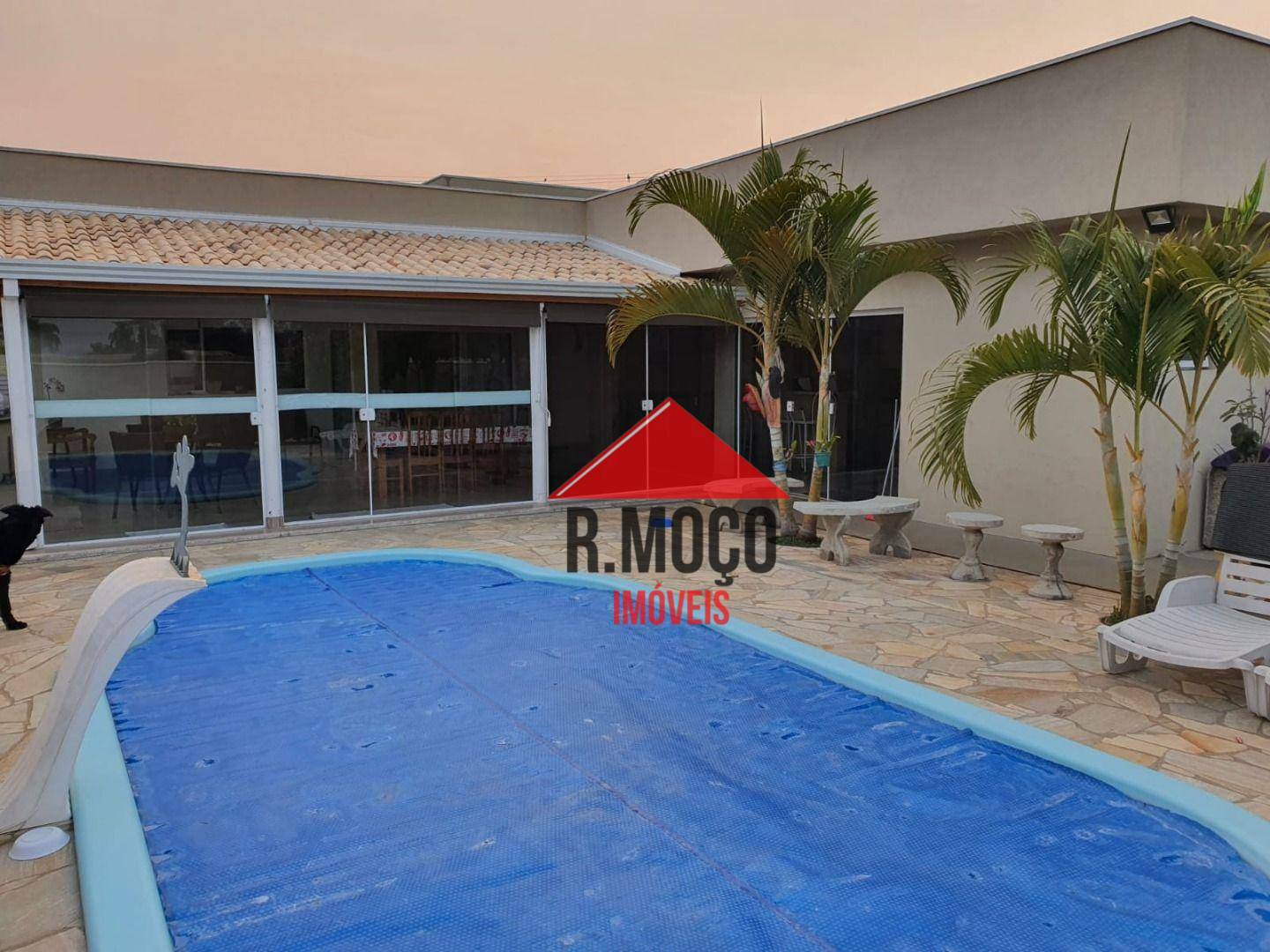 Casa de Condomínio à venda com 4 quartos, 275m² - Foto 30