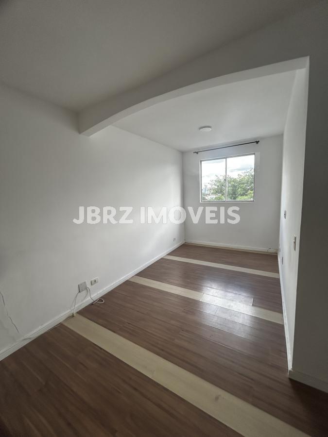 Apartamento à venda com 2 quartos, 61m² - Foto 5