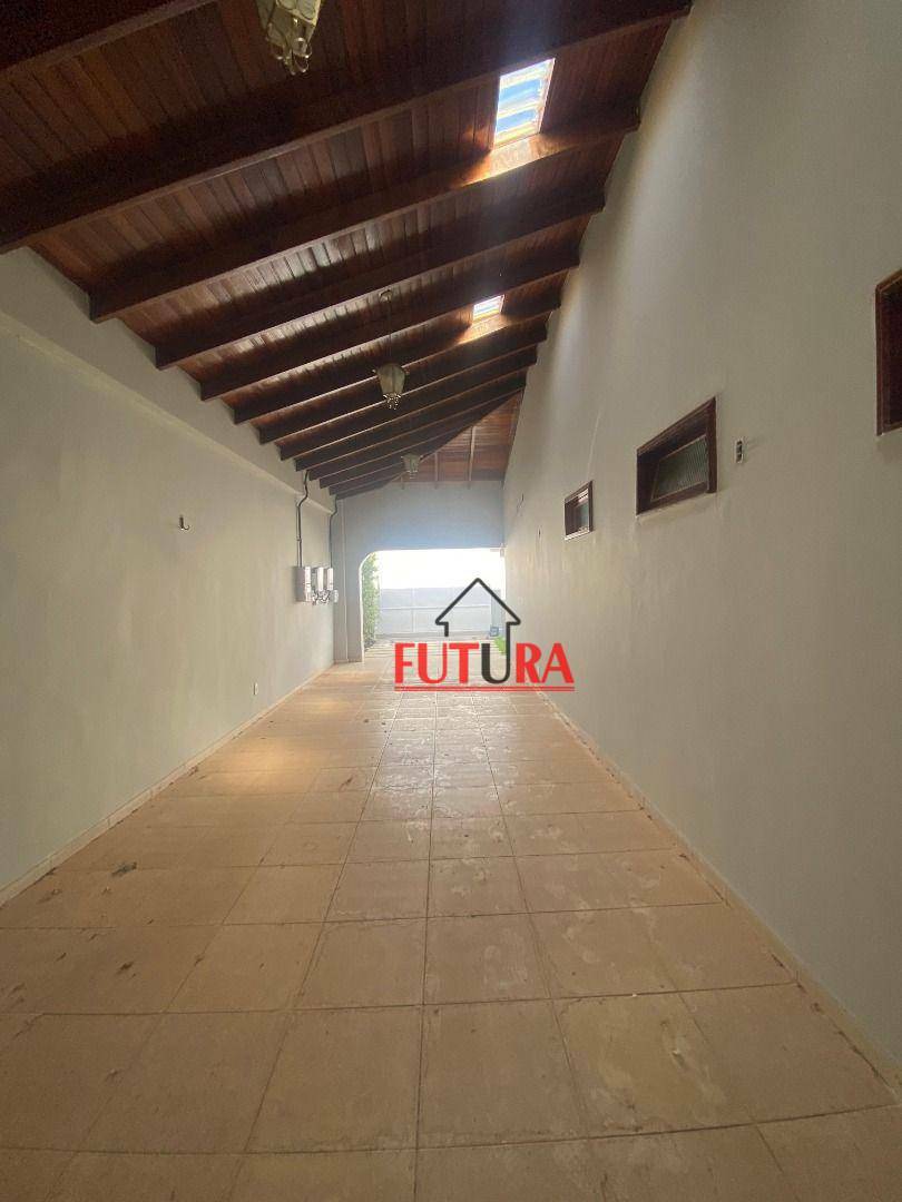 Casa à venda com 4 quartos, 280m² - Foto 10