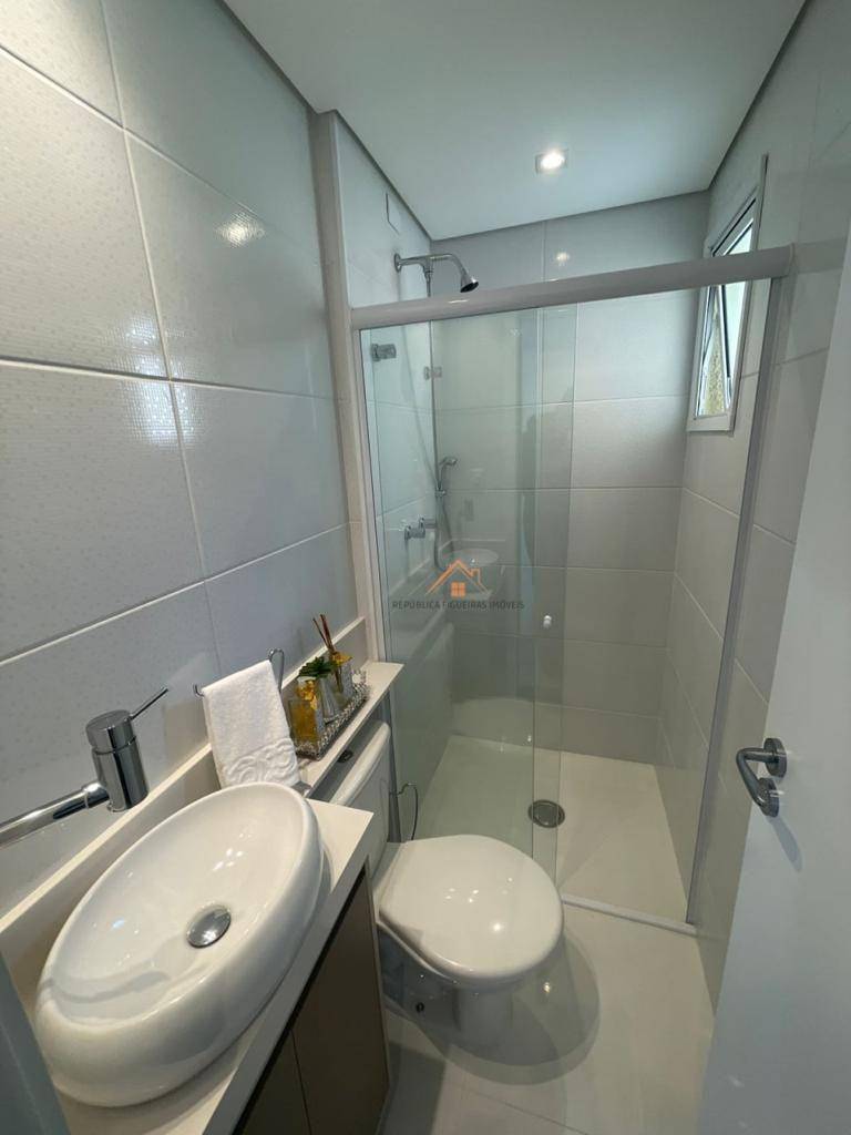 Apartamento à venda com 2 quartos, 59m² - Foto 5