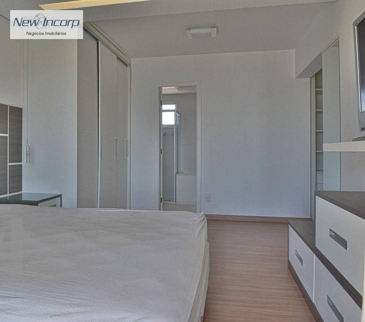 Apartamento à venda com 3 quartos, 237m² - Foto 33