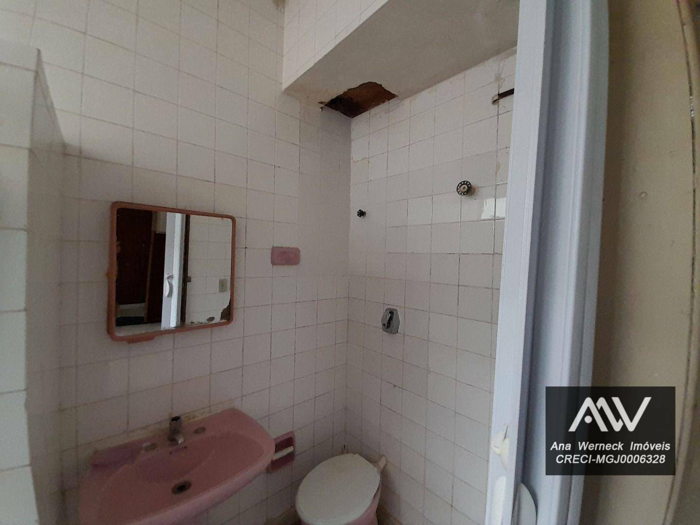 Apartamento à venda com 5 quartos, 180m² - Foto 32