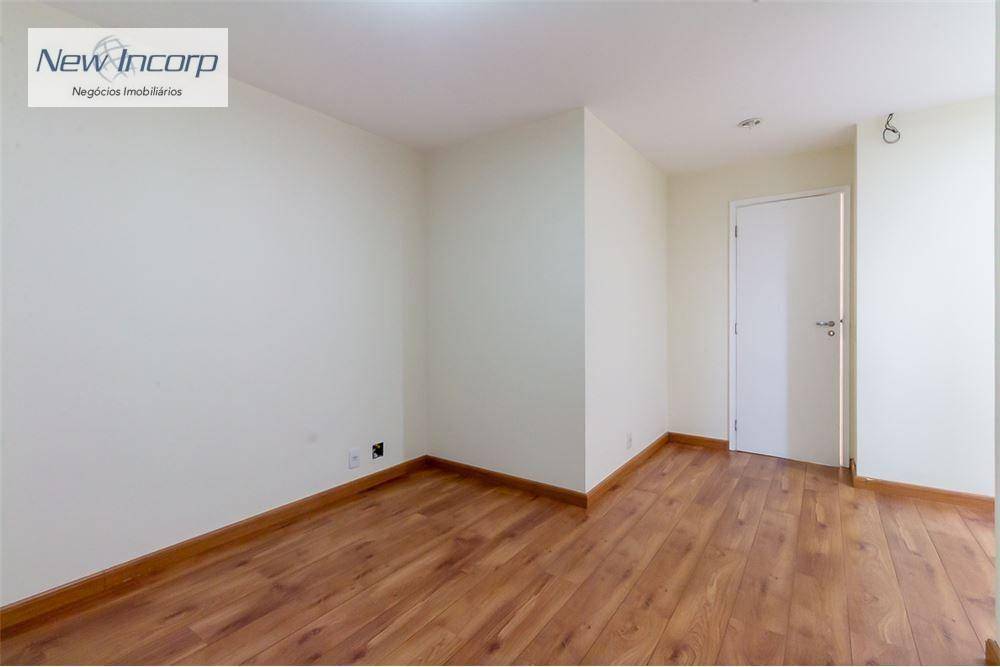 Apartamento à venda com 4 quartos, 145m² - Foto 15