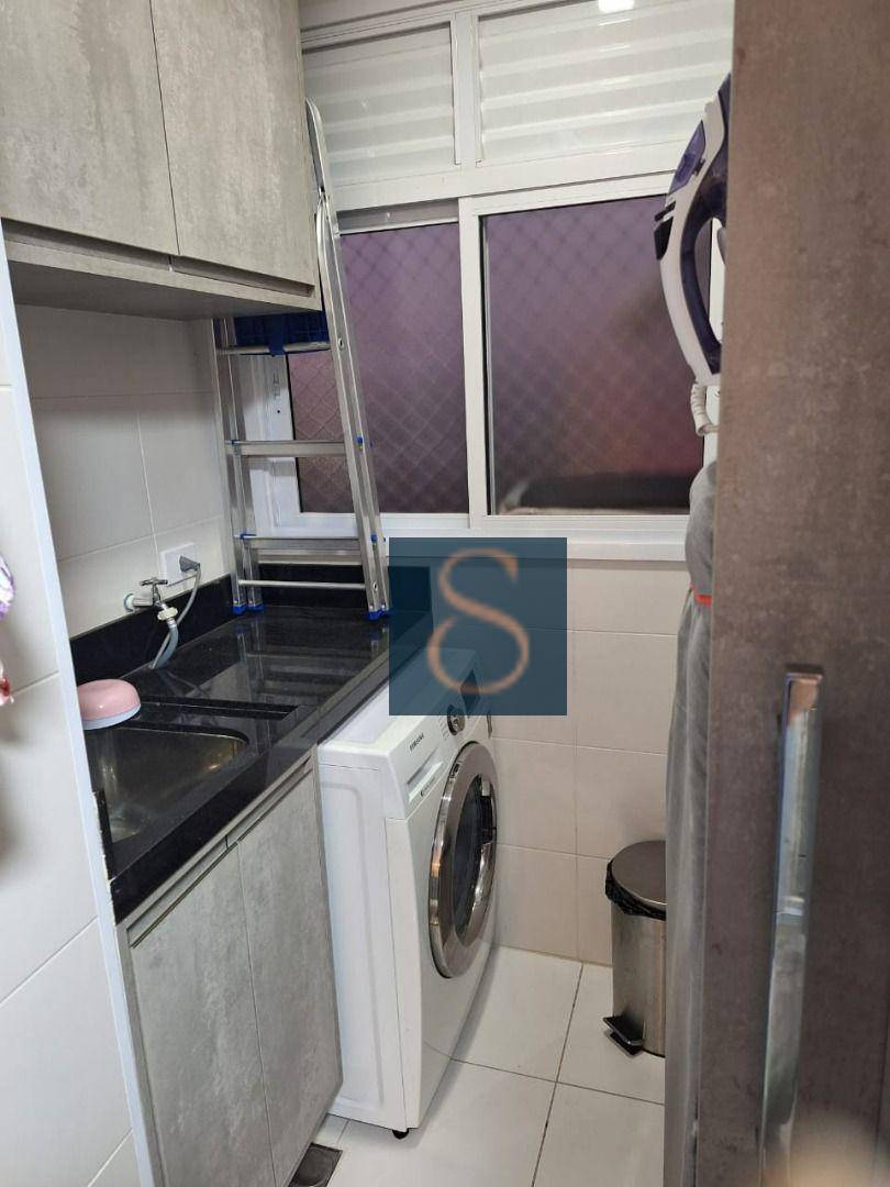 Apartamento à venda com 2 quartos, 65m² - Foto 15