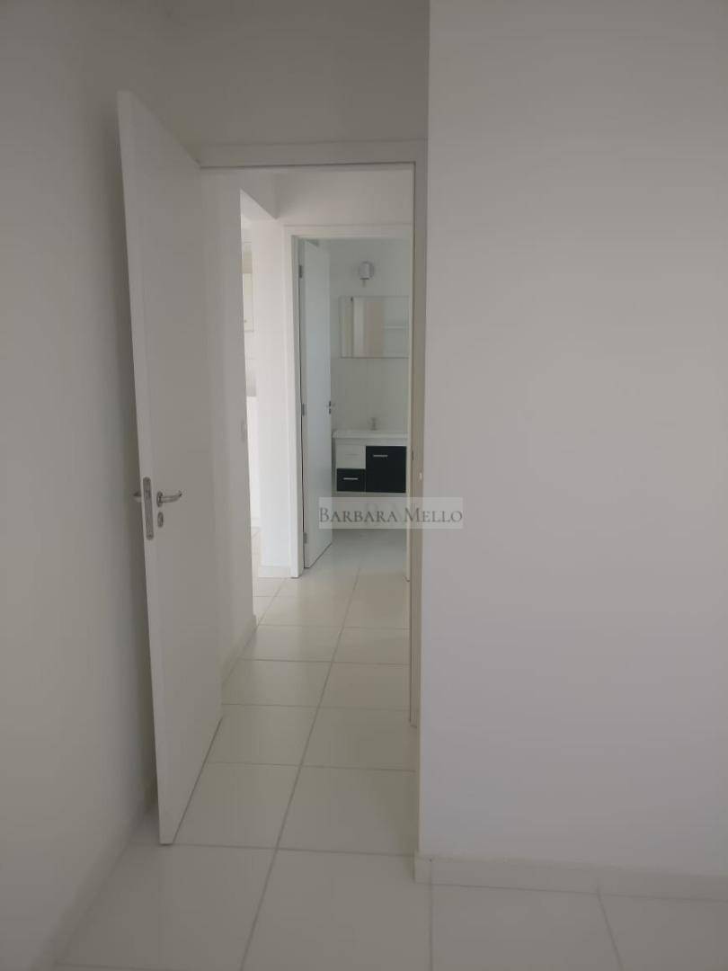 Apartamento à venda com 2 quartos, 87m² - Foto 20