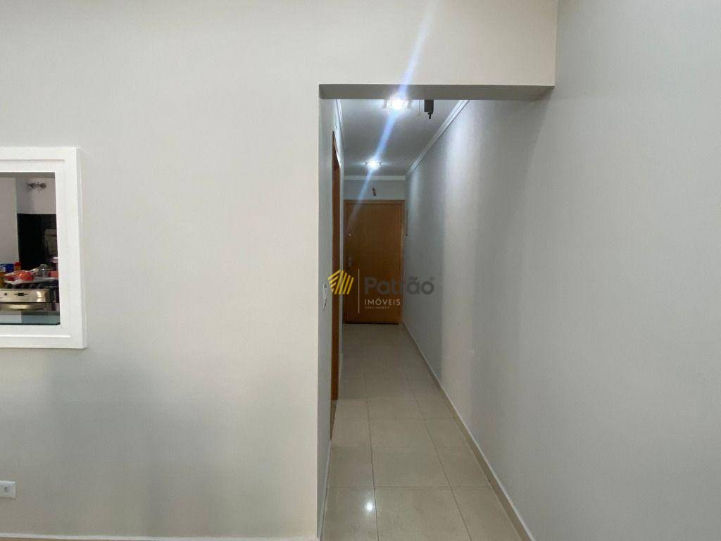 Apartamento à venda com 3 quartos, 153m² - Foto 9