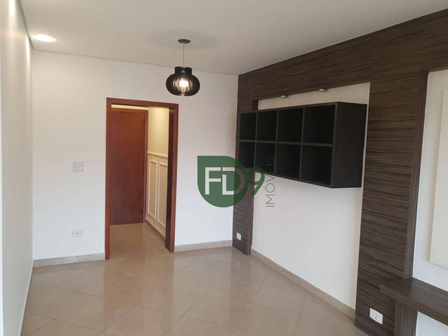 Apartamento à venda com 4 quartos, 150m² - Foto 2