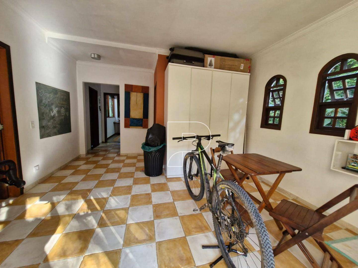 Casa de Condomínio à venda com 4 quartos, 261m² - Foto 27