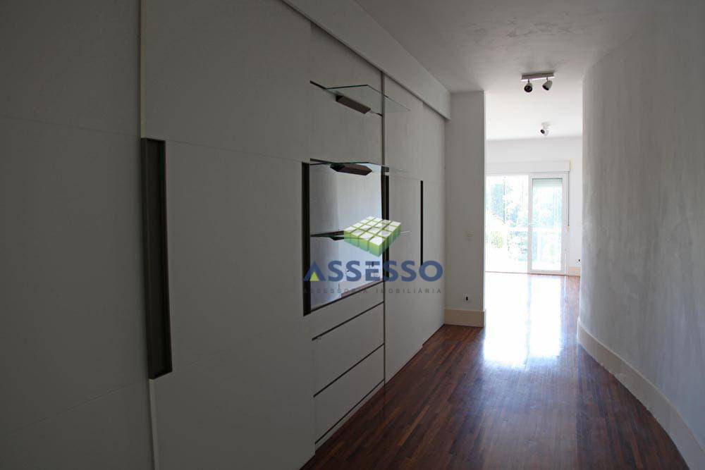 Casa à venda e aluguel com 5 quartos, 820m² - Foto 21