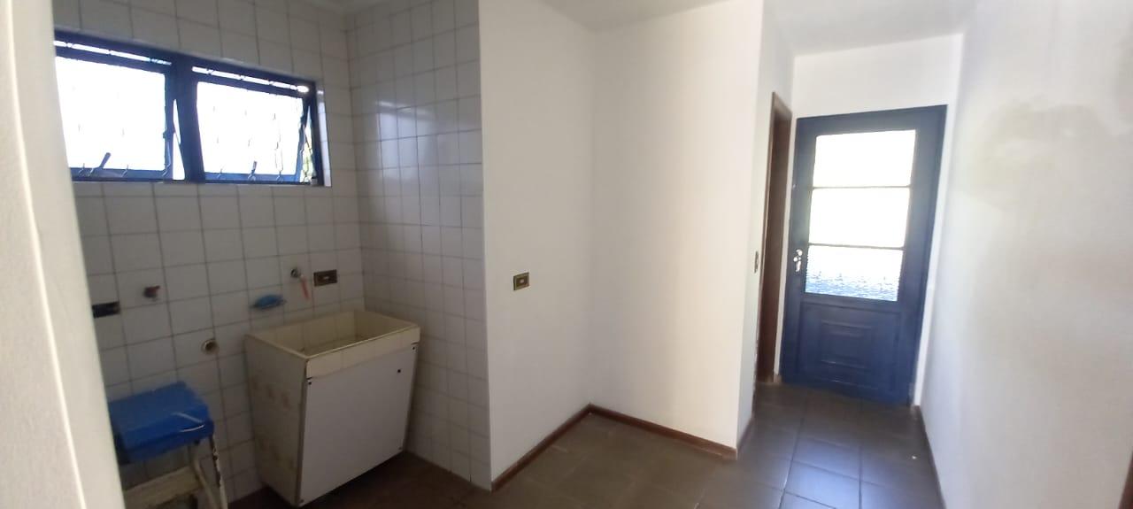 Casa de Condomínio à venda com 4 quartos, 300m² - Foto 15