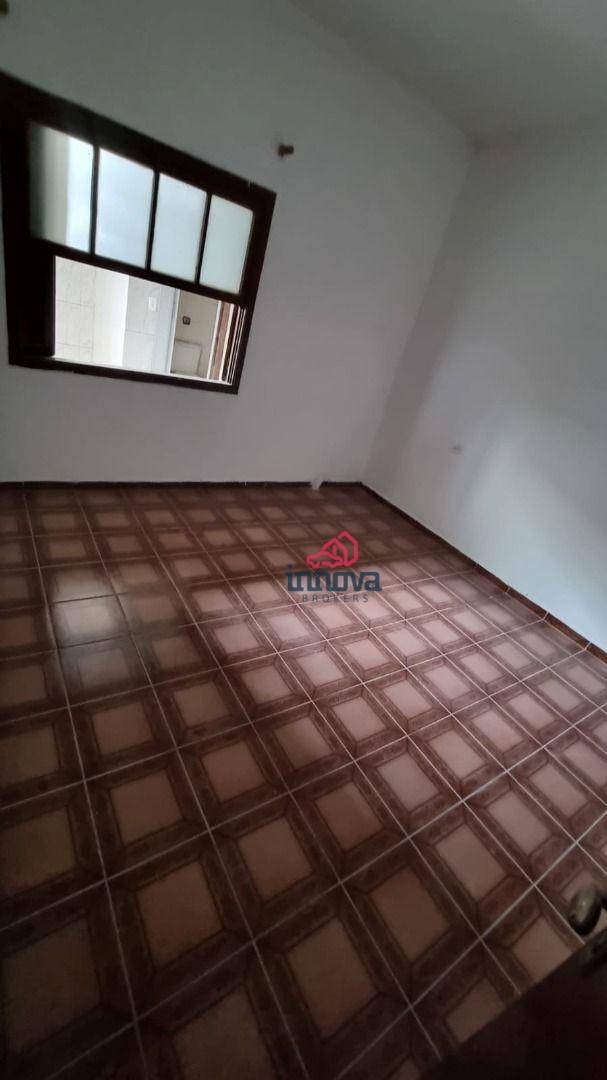 Casa para alugar com 3 quartos, 140m² - Foto 14