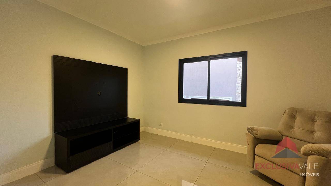 Casa para alugar com 3 quartos, 380m² - Foto 3
