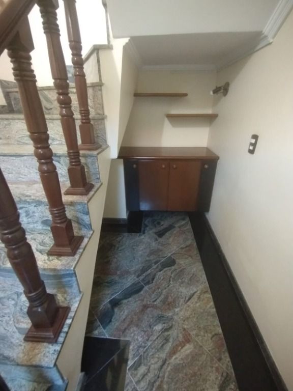 Sobrado à venda com 3 quartos, 206m² - Foto 8