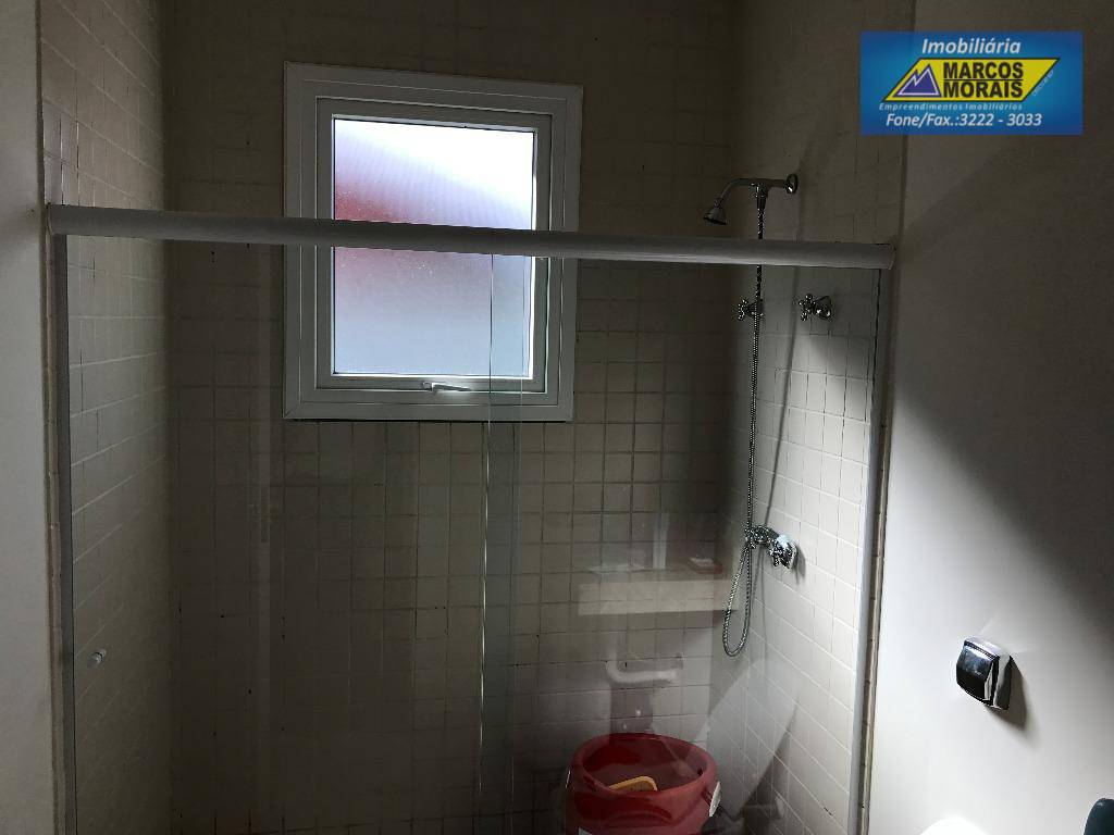 Casa de Condomínio à venda com 4 quartos, 500m² - Foto 29