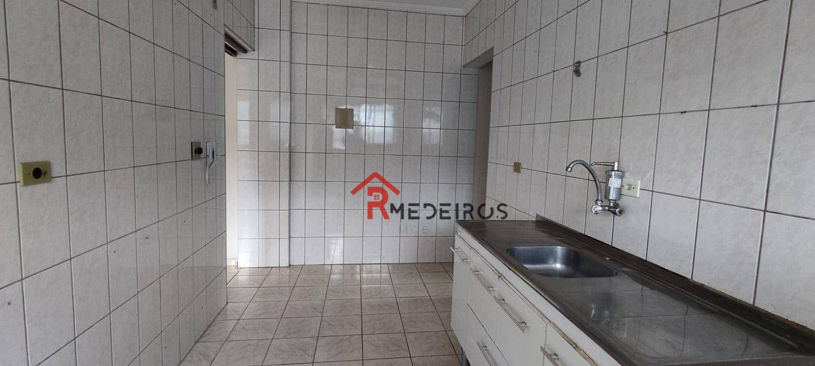 Apartamento à venda com 1 quarto, 42m² - Foto 4