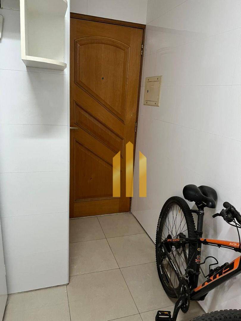 Apartamento à venda com 3 quartos, 98m² - Foto 29