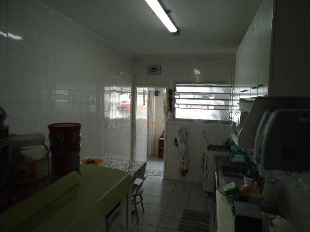 Apartamento à venda com 2 quartos, 120m² - Foto 7