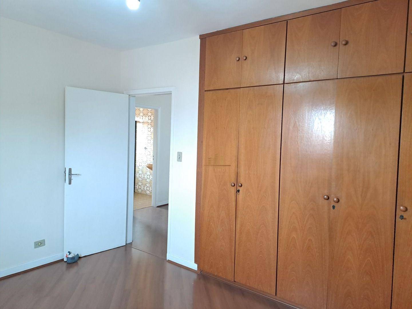 Casa à venda e aluguel com 4 quartos, 250m² - Foto 20