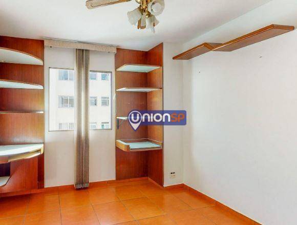 Apartamento à venda com 1 quarto, 39m² - Foto 2