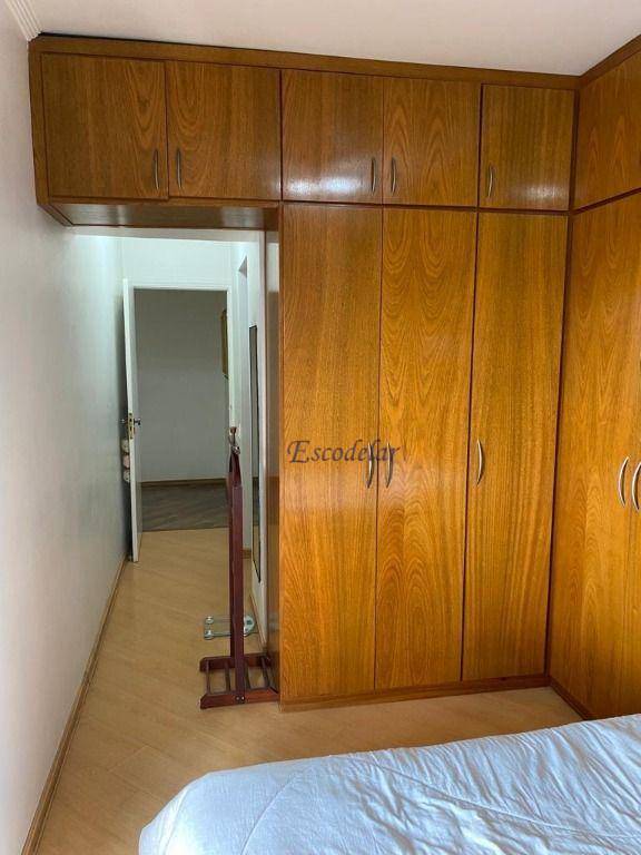 Apartamento à venda com 3 quartos, 146m² - Foto 19