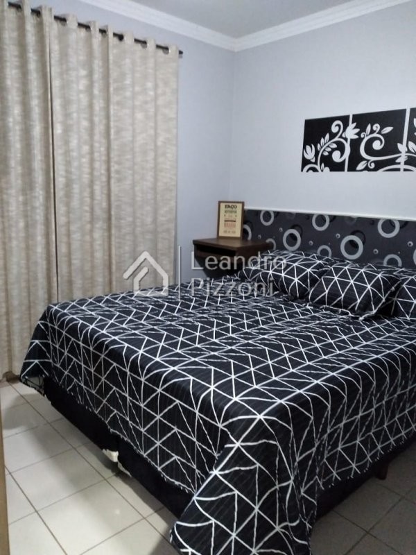 Apartamento à venda com 2 quartos, 49m² - Foto 4