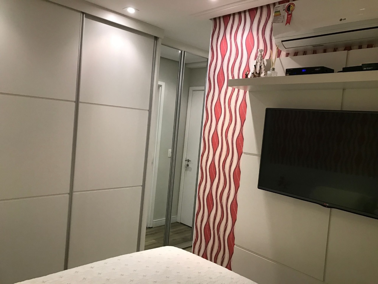 Apartamento à venda com 1 quarto, 43m² - Foto 13