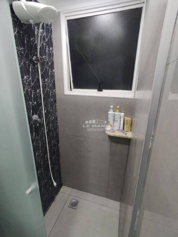 Apartamento à venda com 2 quartos, 44m² - Foto 11