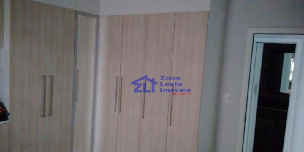 Sobrado à venda com 4 quartos, 300m² - Foto 19