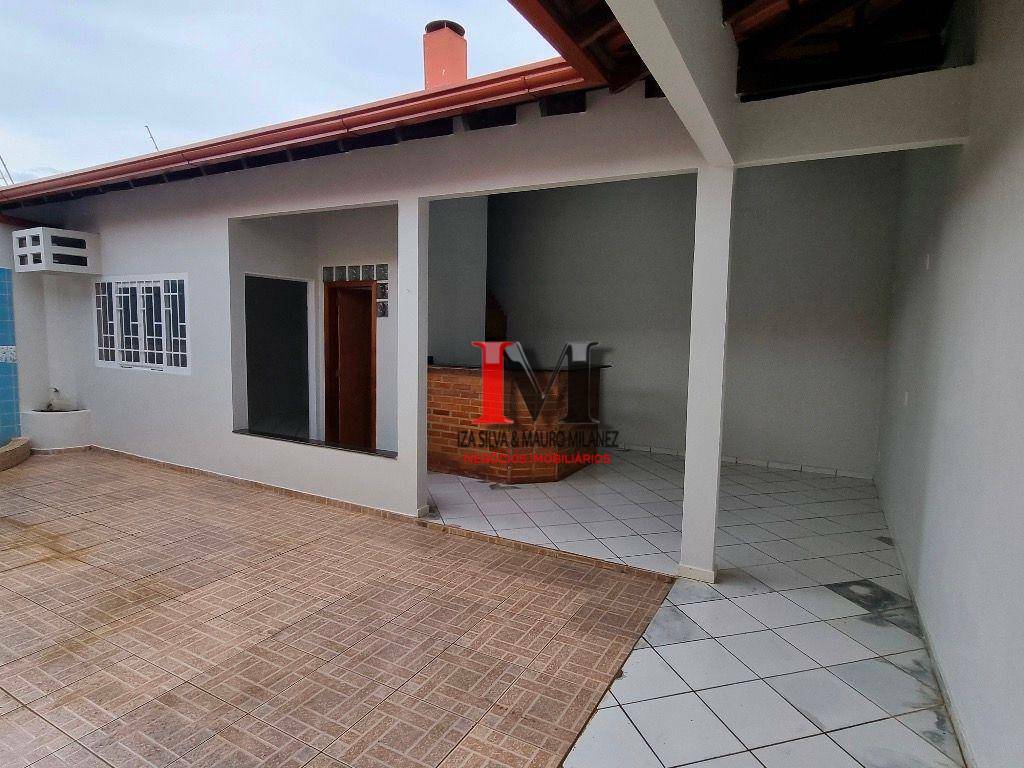 Casa para alugar com 3 quartos, 200m² - Foto 29