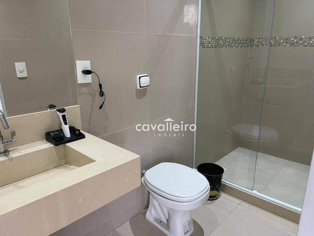 Casa à venda com 5 quartos, 285m² - Foto 32