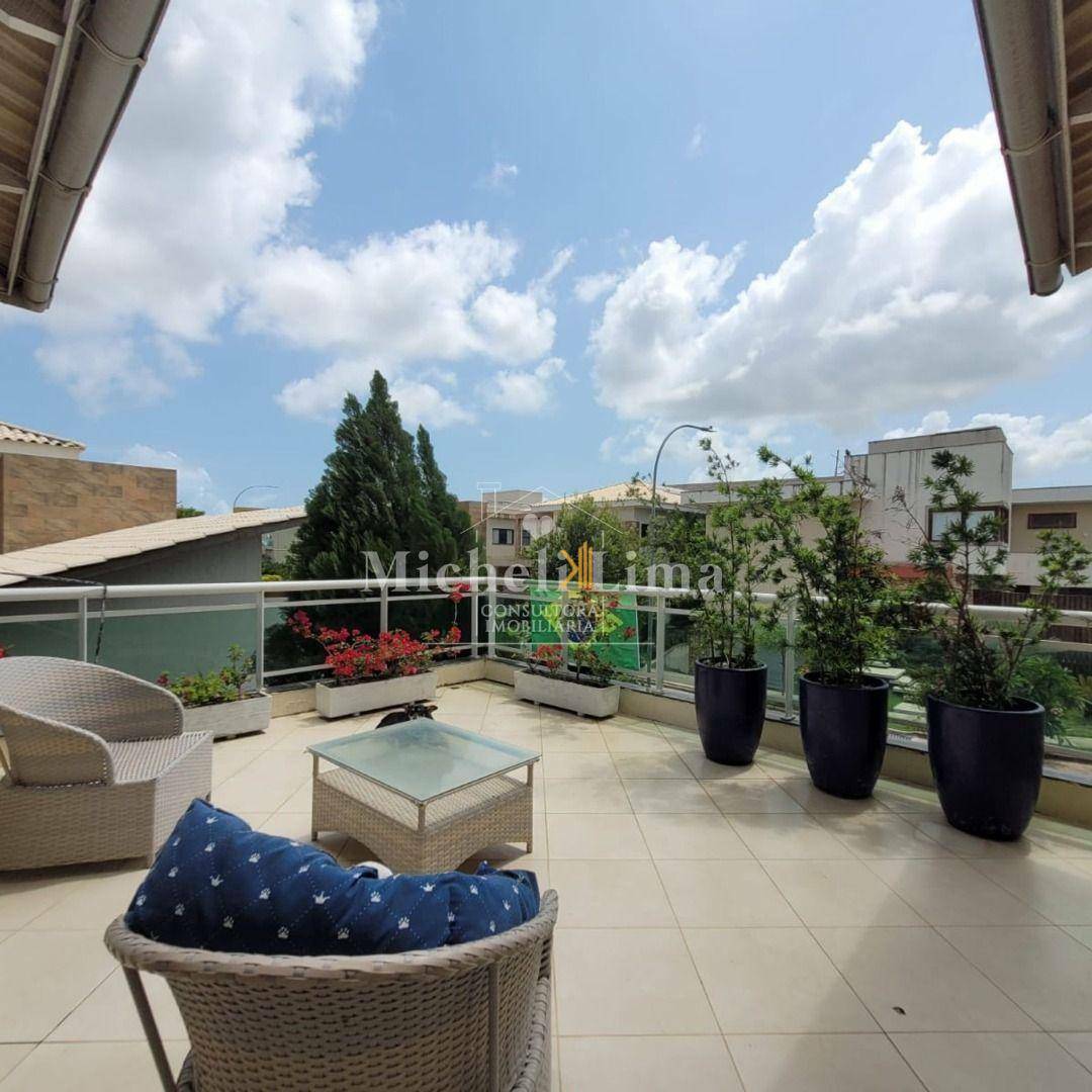 Casa à venda com 4 quartos, 248m² - Foto 18