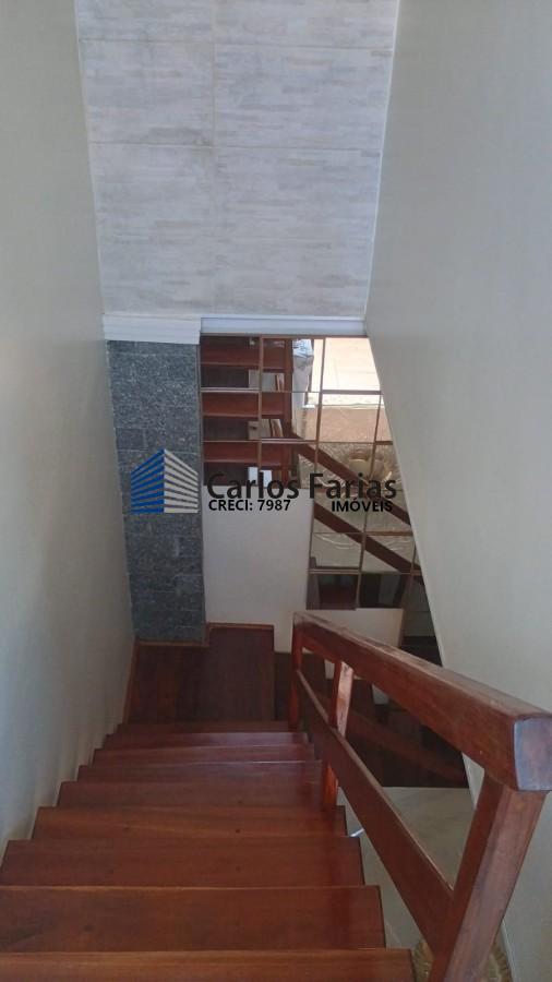 Casa à venda com 5 quartos, 200m² - Foto 22