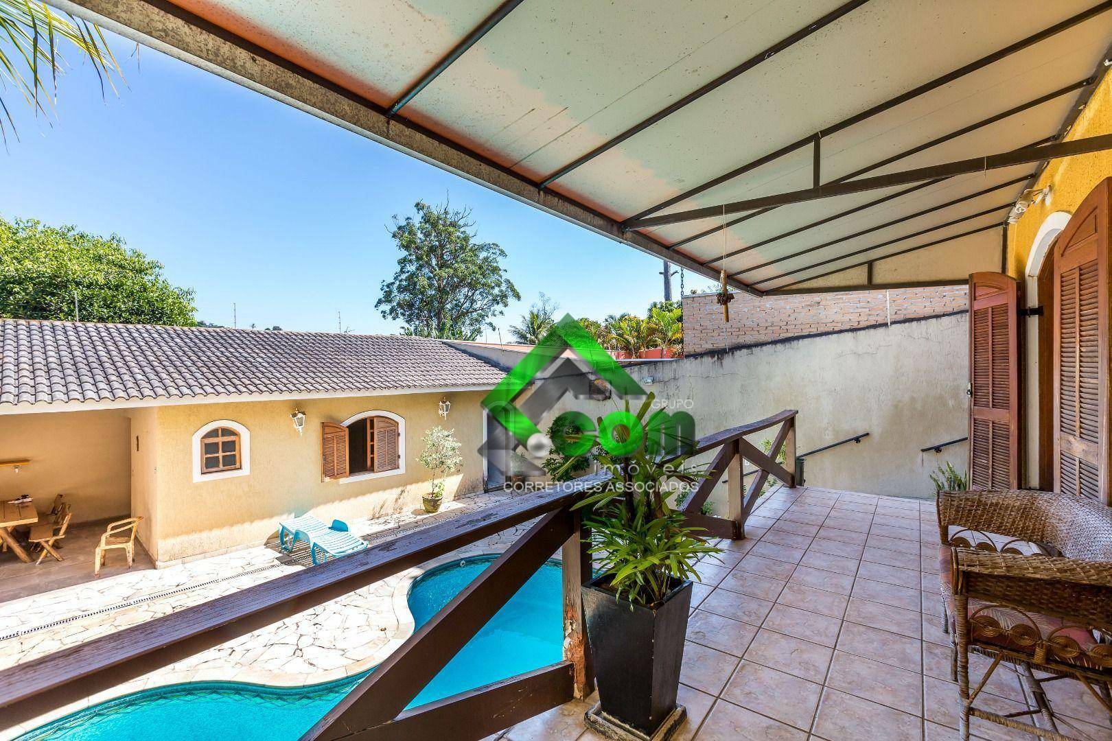 Casa à venda com 4 quartos, 270m² - Foto 7