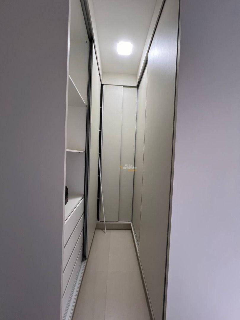 Casa à venda com 3 quartos, 337M2 - Foto 13