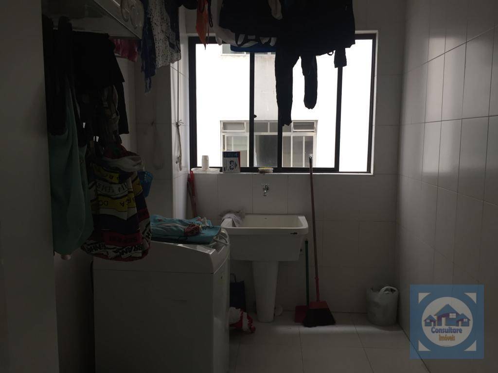 Apartamento à venda com 3 quartos, 158m² - Foto 11