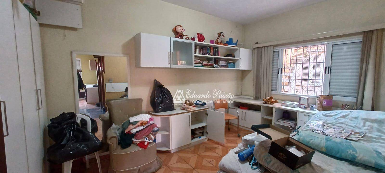 Casa à venda com 3 quartos, 250m² - Foto 17