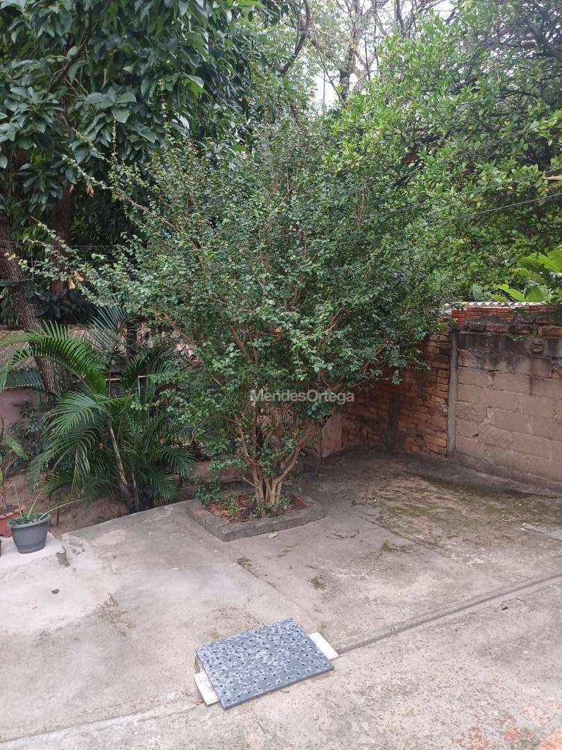 Casa à venda com 5 quartos, 280m² - Foto 25