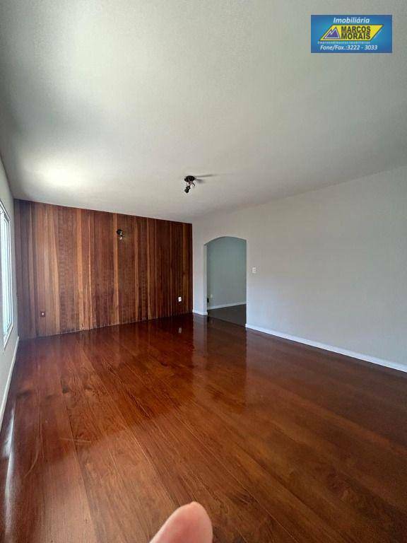 Casa para alugar com 3 quartos, 135m² - Foto 3