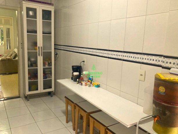 Apartamento à venda com 2 quartos, 76m² - Foto 8