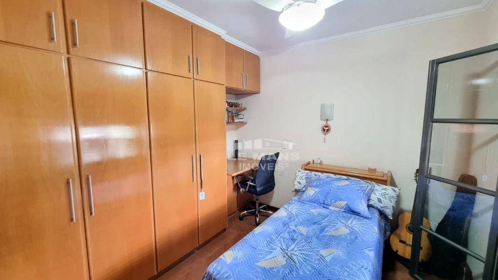 Casa à venda com 3 quartos, 205m² - Foto 25