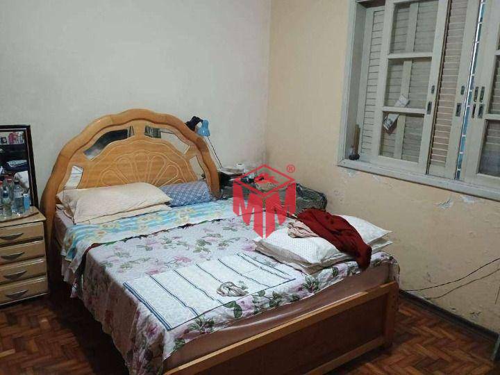 Sobrado à venda com 4 quartos, 298m² - Foto 36