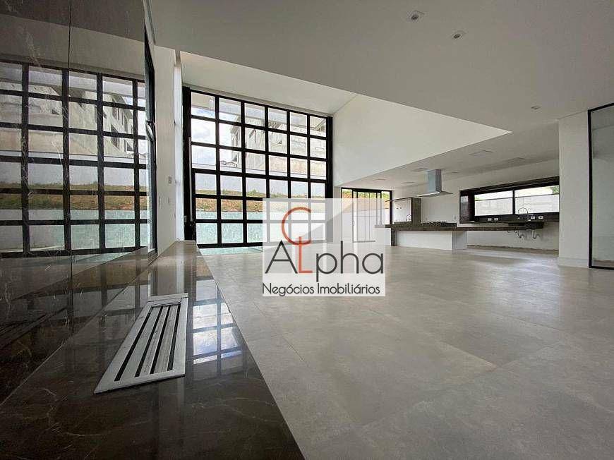 Sobrado à venda com 4 quartos, 411m² - Foto 2