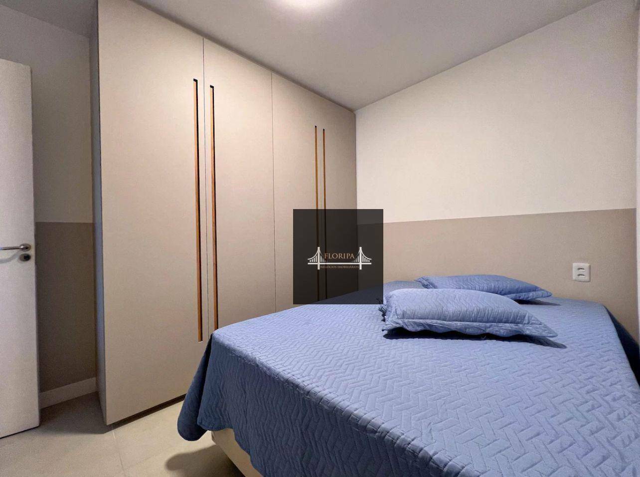 Apartamento à venda com 2 quartos, 60m² - Foto 14