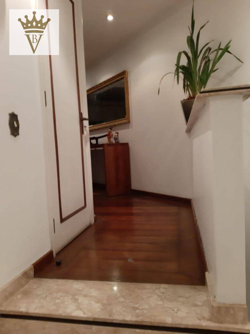 Apartamento à venda com 3 quartos, 186m² - Foto 20