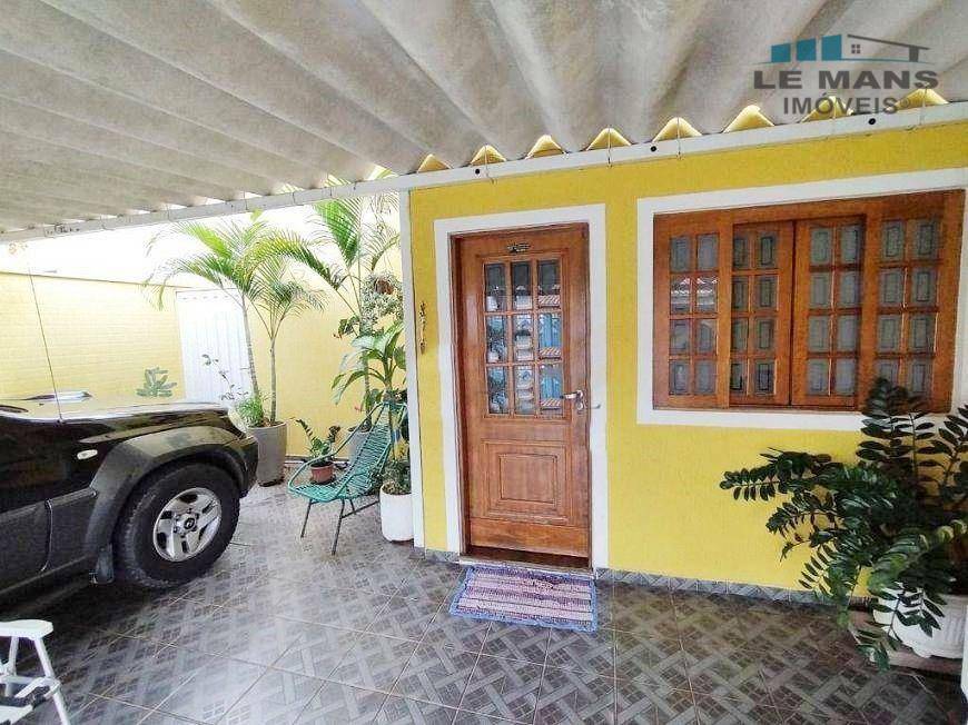 Casa de Condomínio à venda com 3 quartos, 150m² - Foto 2