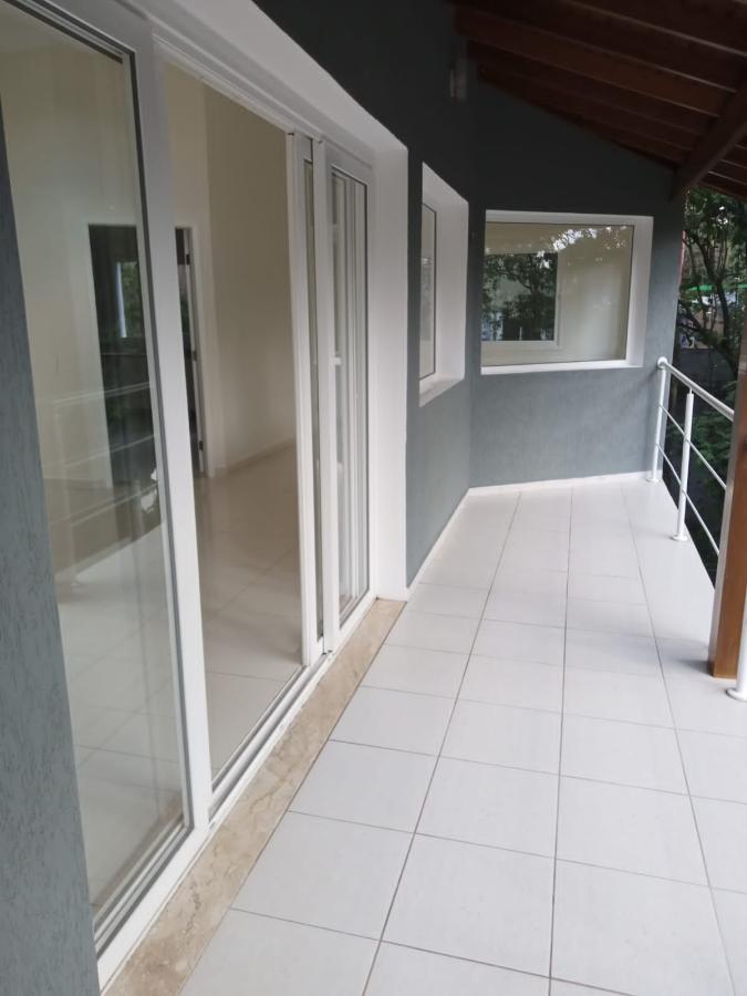 Casa de Condomínio à venda com 4 quartos, 450m² - Foto 23