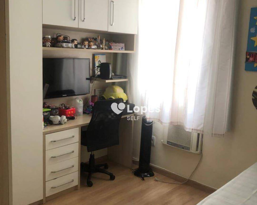 Apartamento à venda com 2 quartos, 78m² - Foto 3