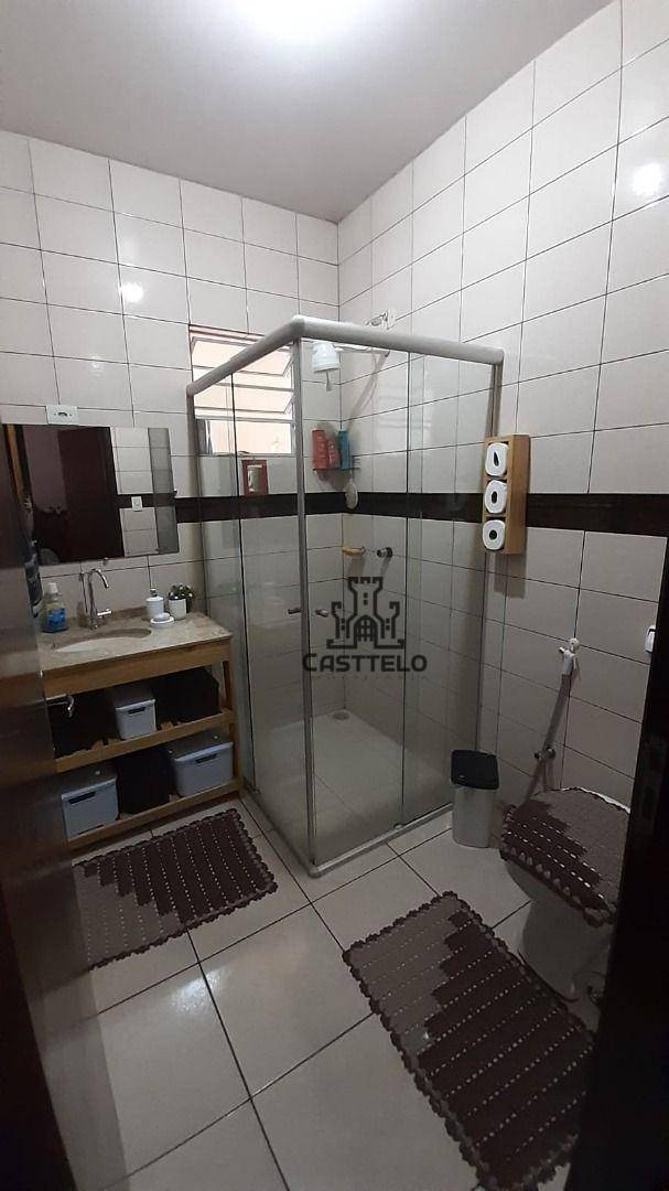 Sobrado à venda com 6 quartos, 230m² - Foto 33