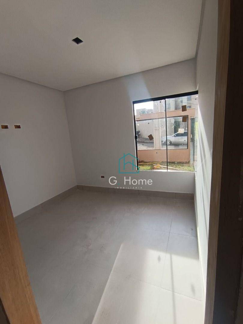 Casa à venda com 3 quartos, 85m² - Foto 3