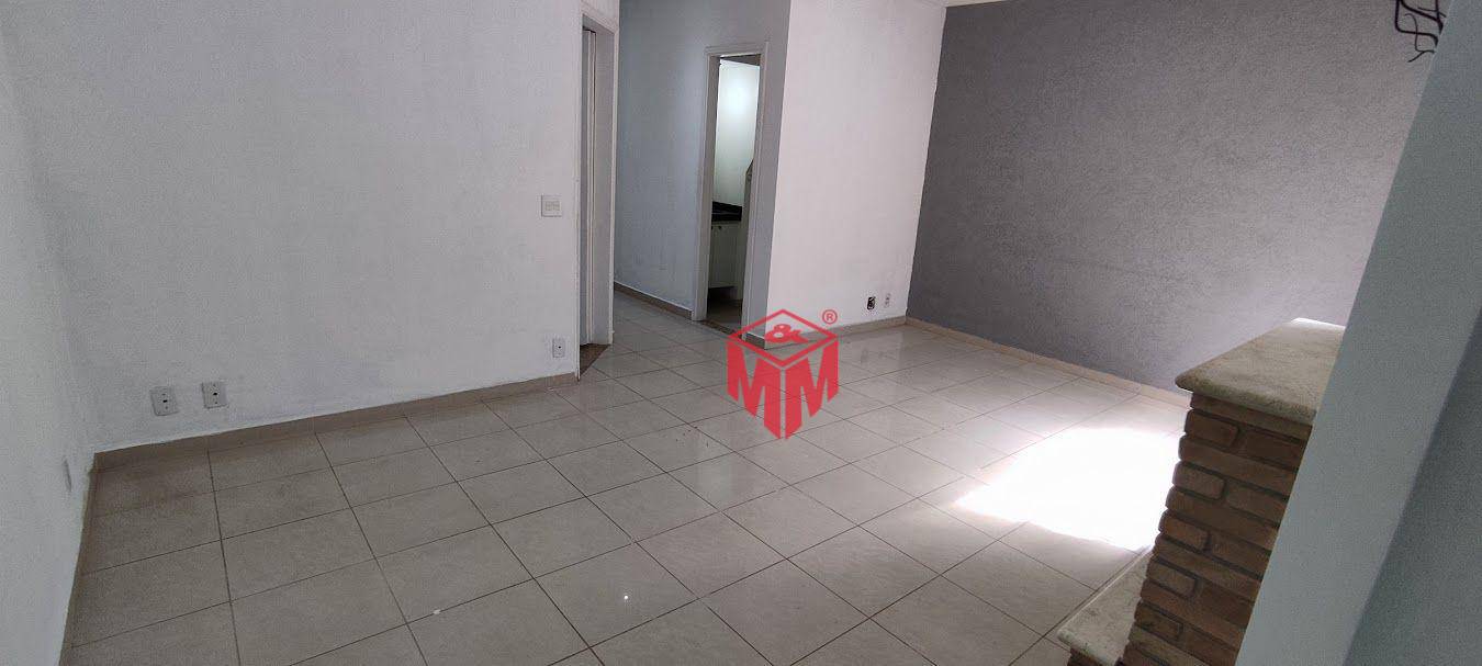 Sobrado à venda com 3 quartos, 119m² - Foto 2